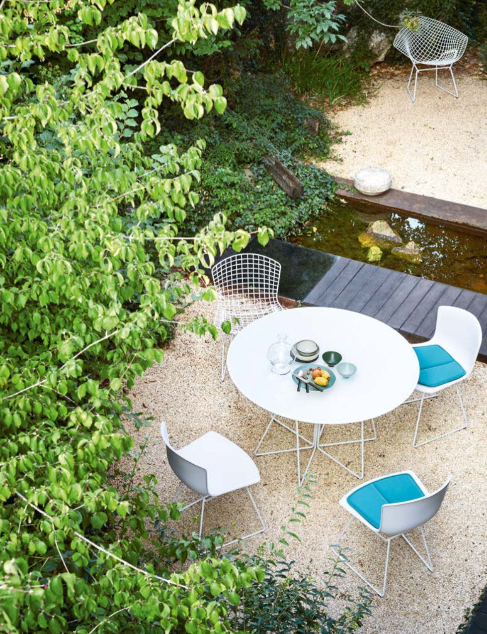 Bertoia Plastic Side Chair outdoor, white Bertoia Plastic Side Chair outdoor, white