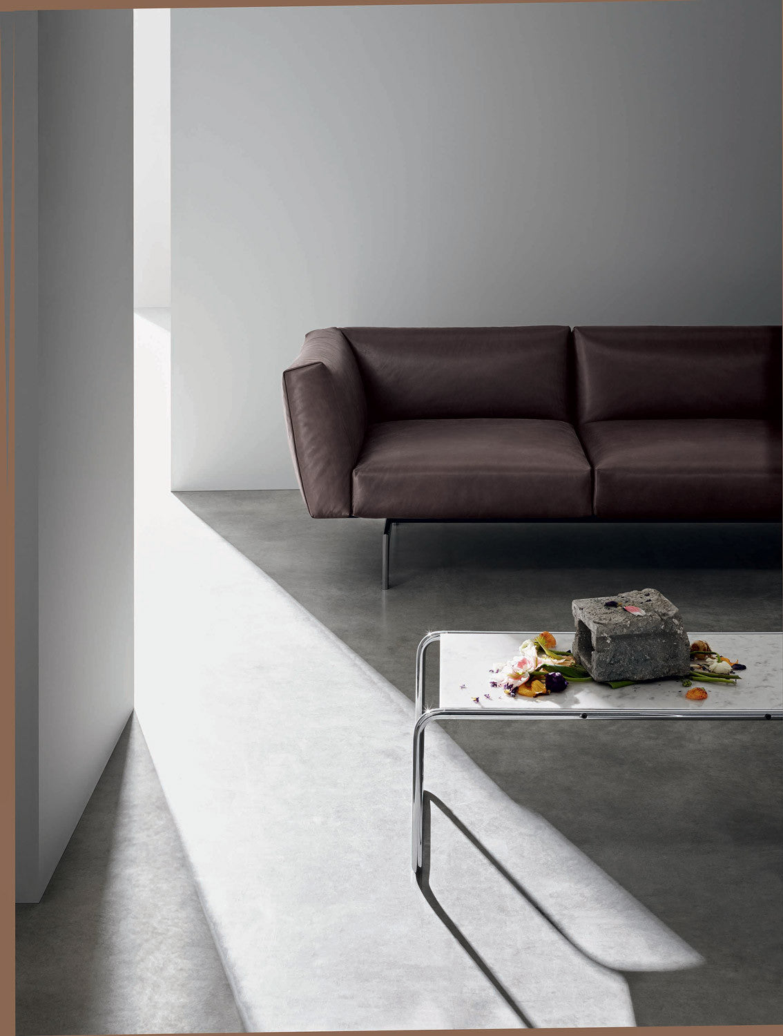 Laccio Table