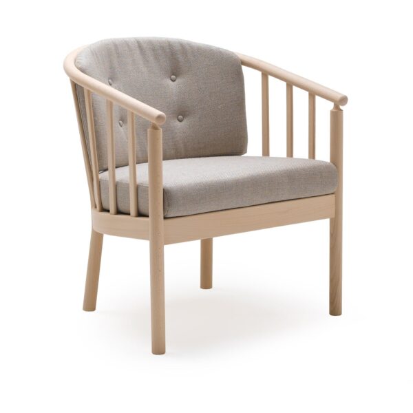 Bella chair in fabric
