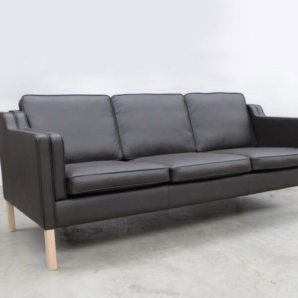 Vincent Sofa black leather