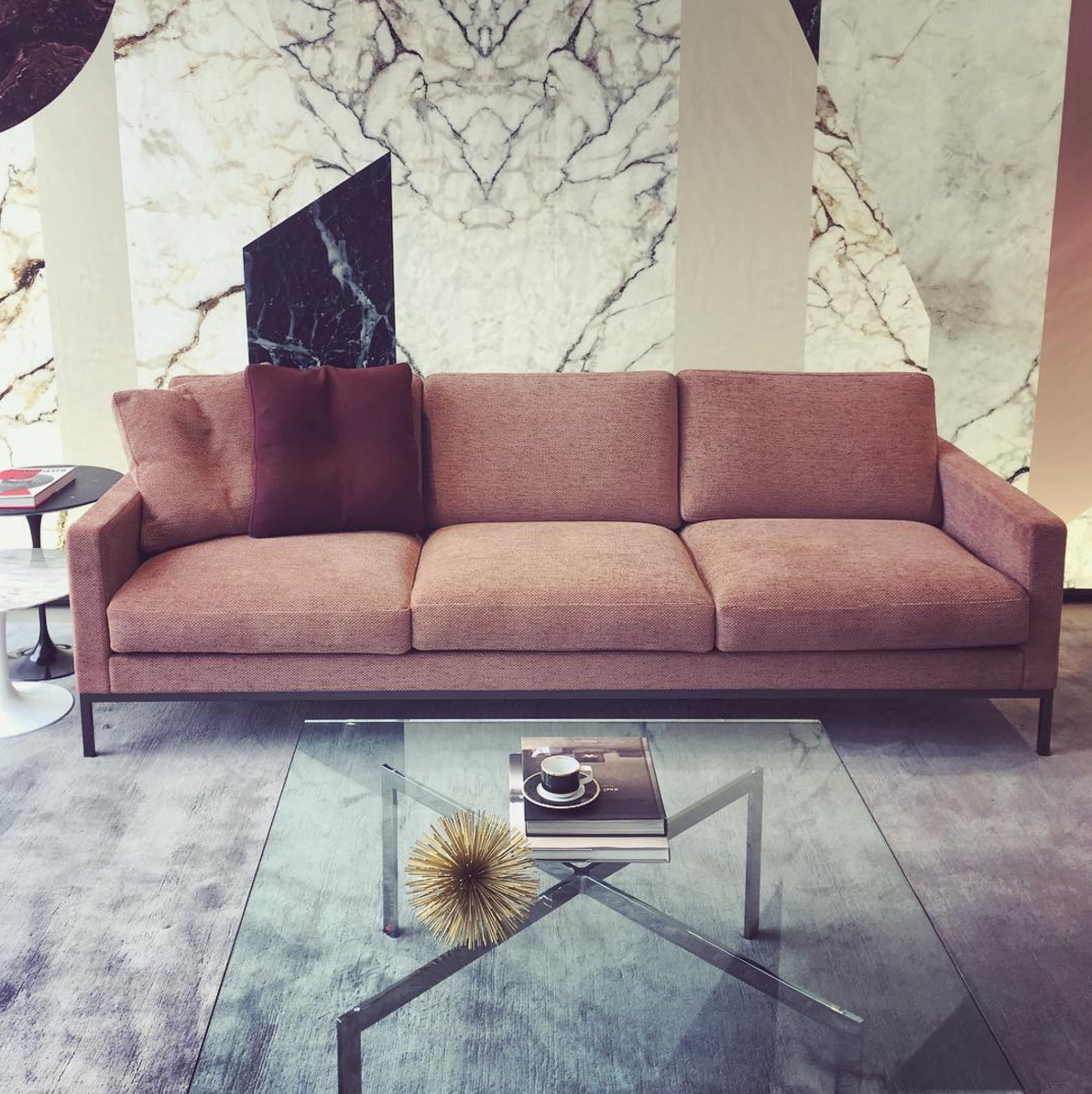 Florence Knoll Sofa Untufted - 3-seater Florence Knoll Sofa Untufted - 3-seater