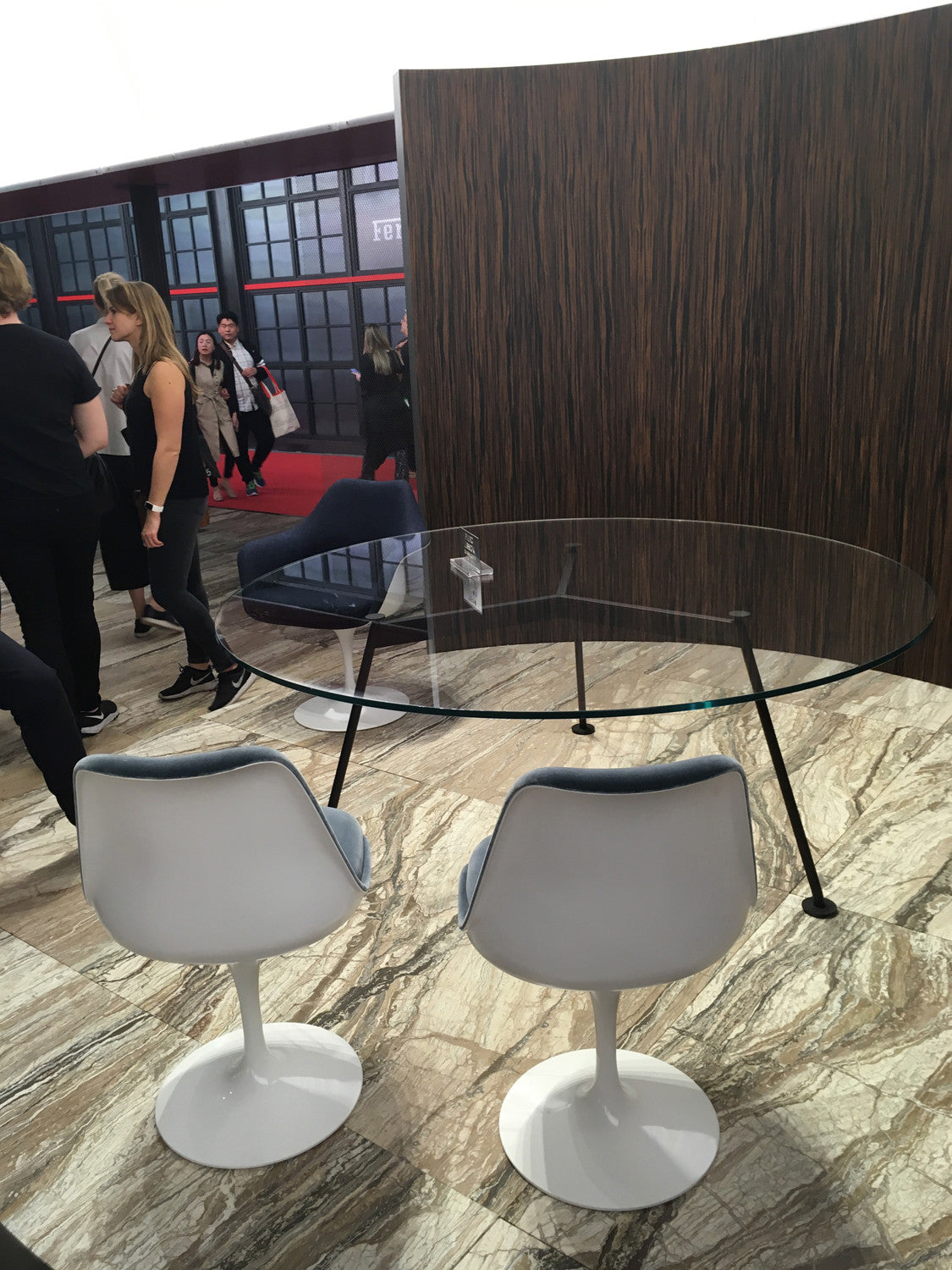 Grasshopper Round Table
