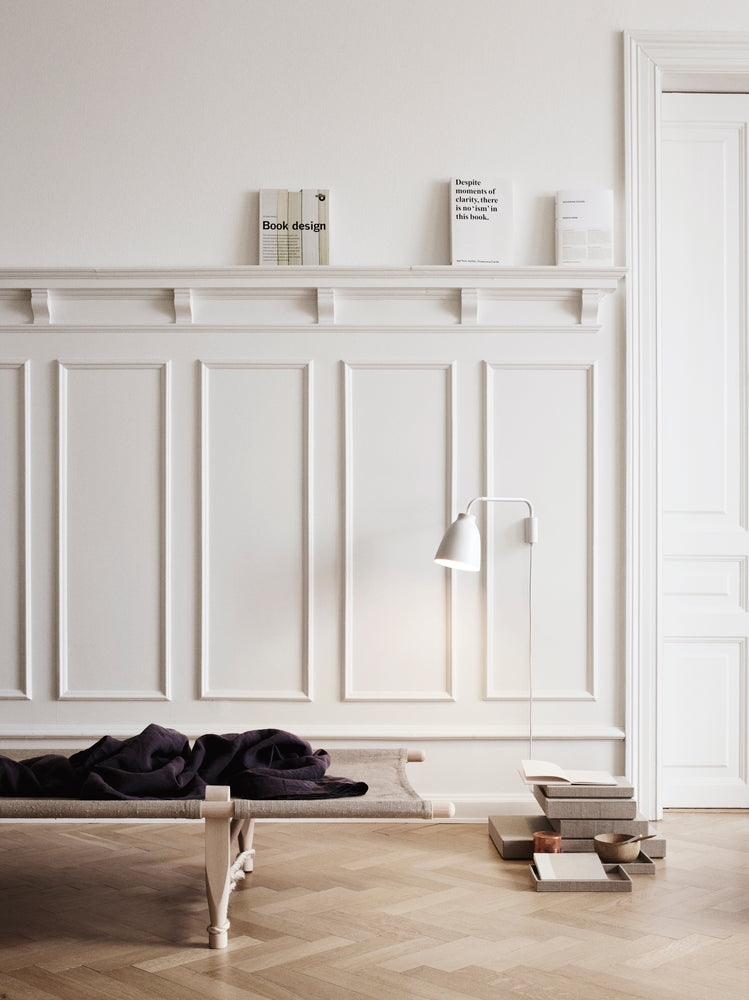 Caravaggio Read Wall Lamp