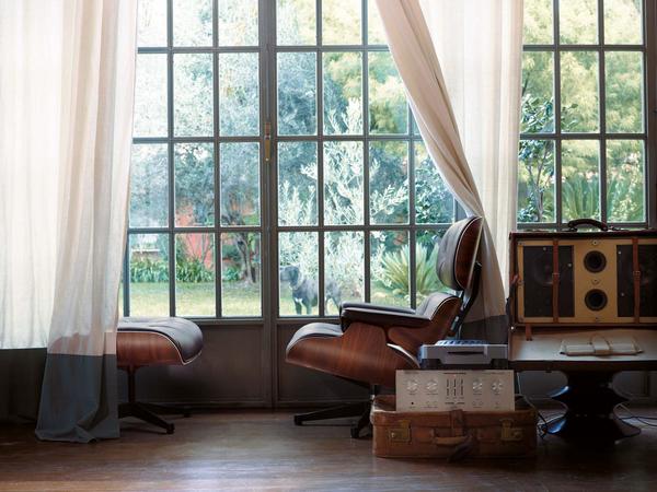 Eames Lounge Chair - Santos Palisander