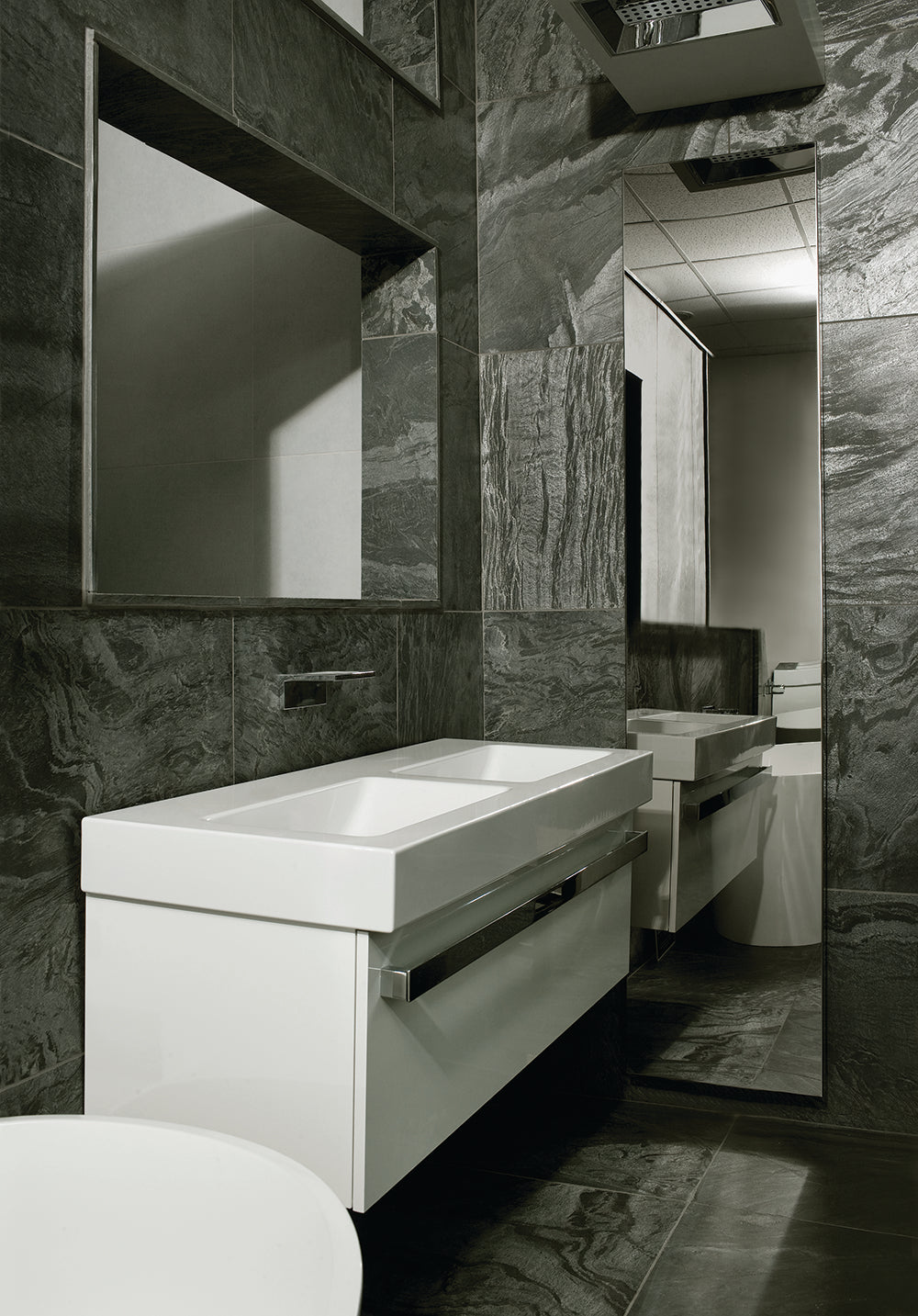 Eskimo Outline Super Mirror Radiator Eskimo Outline Super Mirror Radiator