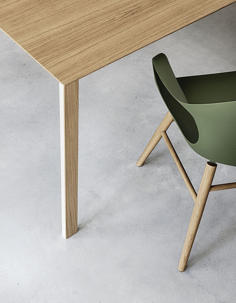 Thin-K Extendable Wood Table