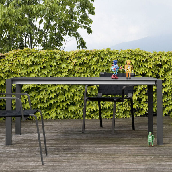 Kristalia Sushi table - outdoor