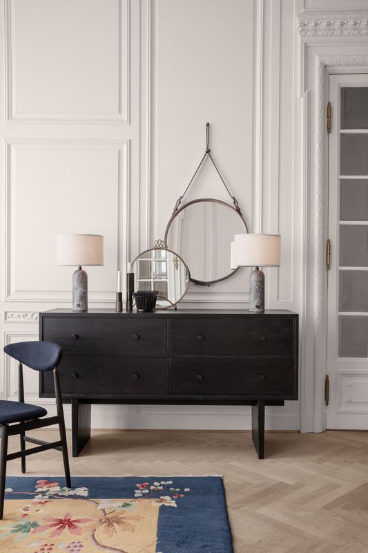GentDiningChair_PrivateSideboard_GravityTableLamp_MategotFlowerPot_RandaccioWallMirror_AdnetWallMirrorAlcantara_on-small