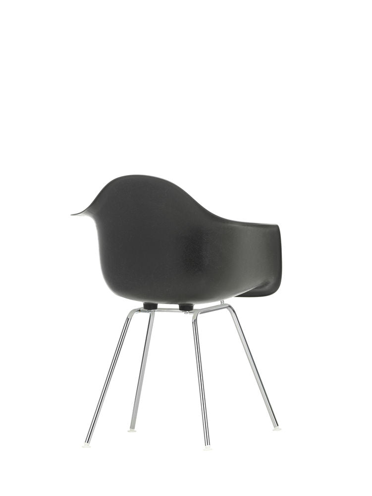 Eames DAX Fiberglass Chair - Elephant Hide Grey Eames DAX Fiberglass Chair - Elephant Hide Grey