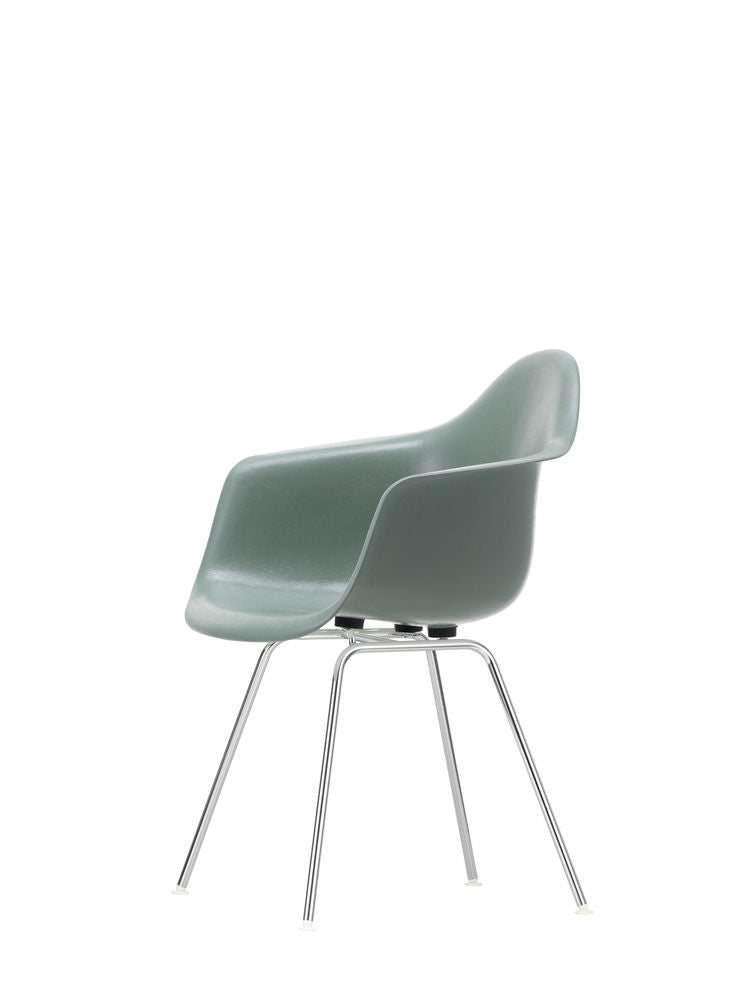 Eames DAX Fiberglass Chair - Sea Foam Green Eames DAX Fiberglass Chair - Sea Foam Green