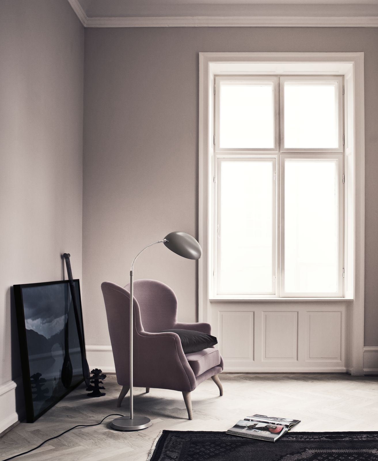 Gubi Cobra Floor Lamp Gubi Cobra Floor Lamp