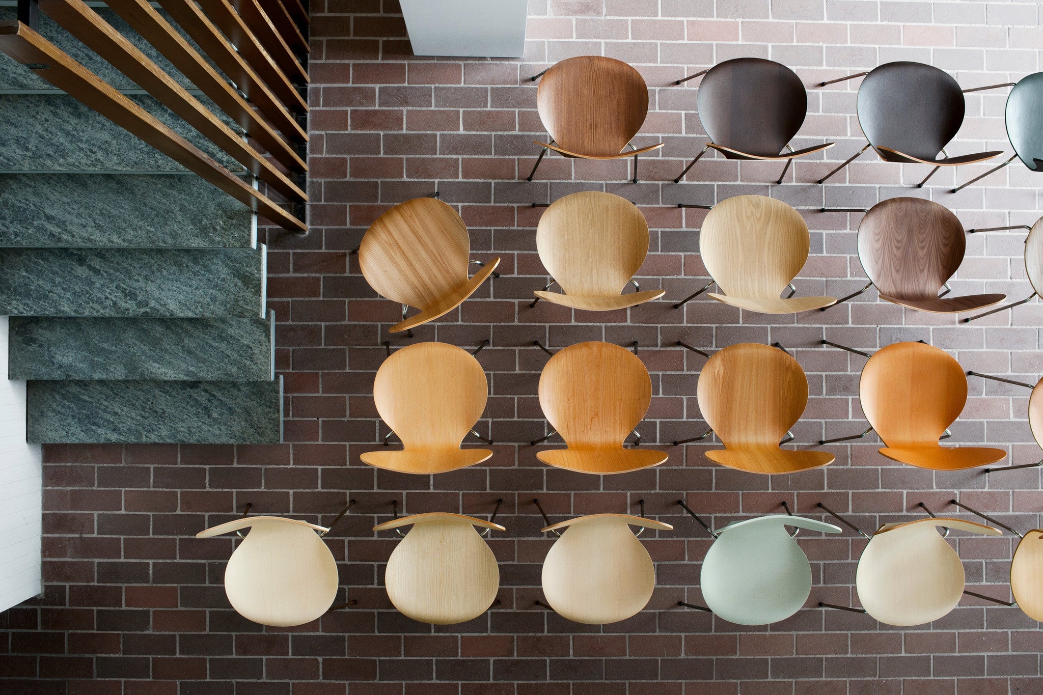 Series 7 chair, natural wood veneer Series 7 chair, natural wood veneer