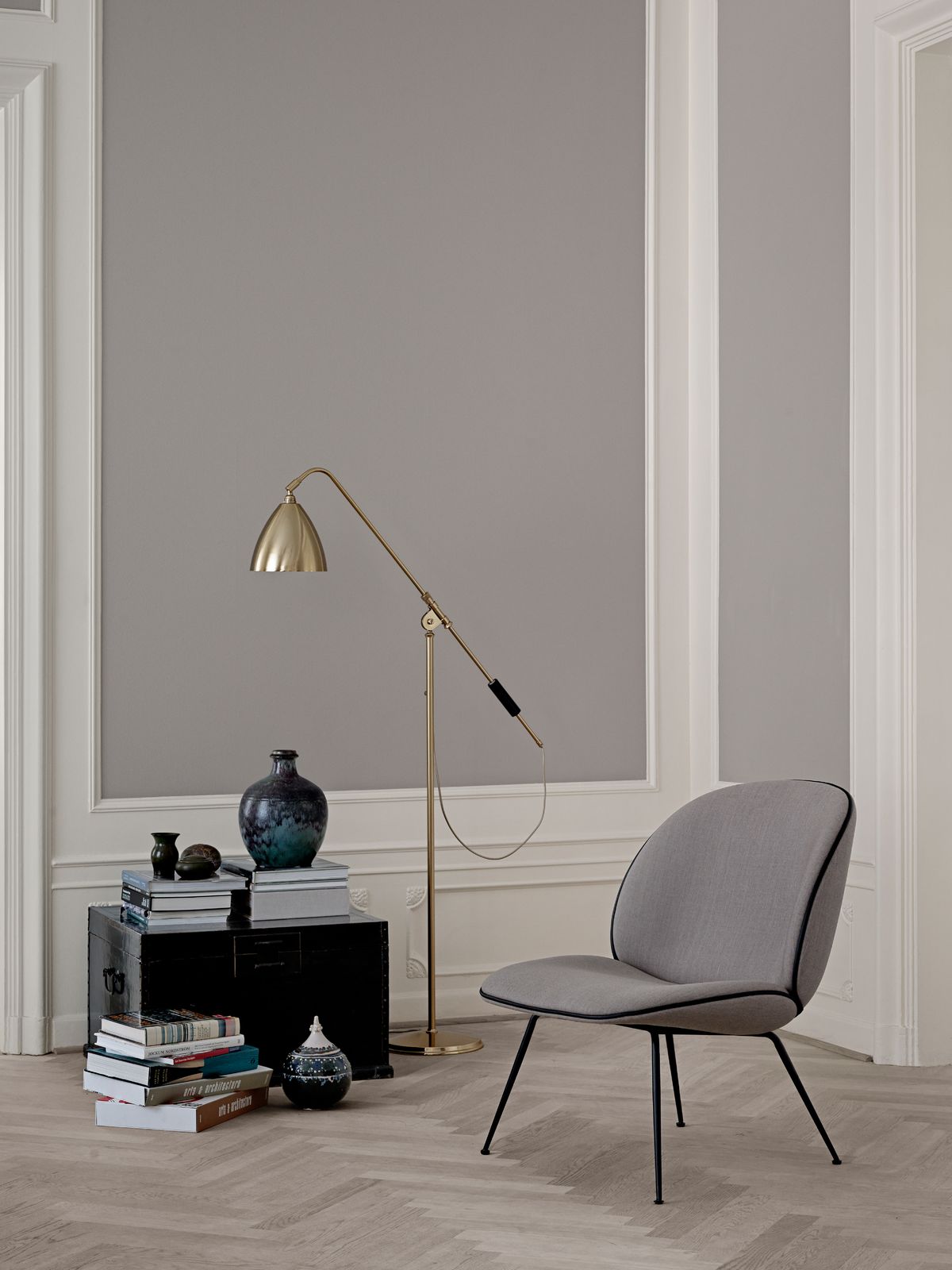 BL4FloorLamp_BeetleLoungeChairConicBase-medium BL4FloorLamp_BeetleLoungeChairConicBase-medium