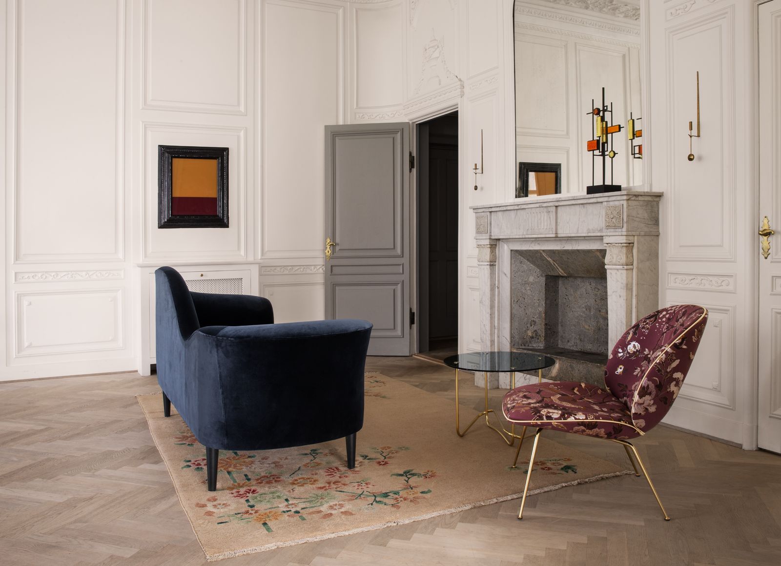 BeetleLoungeChairConicBase_MategotSideTable_GrandPianoSofa-medium BeetleLoungeChairConicBase_MategotSideTable_GrandPianoSofa-medium