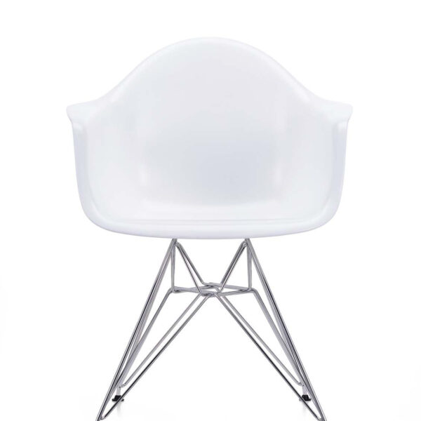 Eames DAR Chair in white