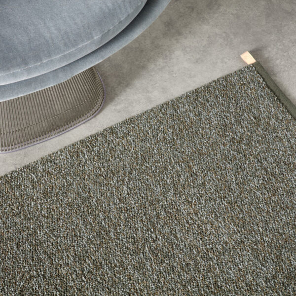 Ash Grey 551