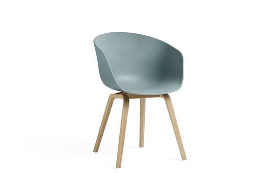 About A Chair AAC 22