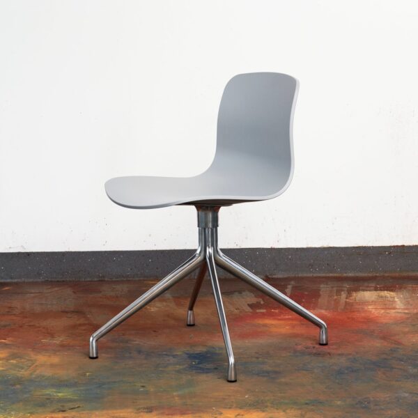 hay-hee-welling-chair-AAC-10-4-star-base-black-shell-grey