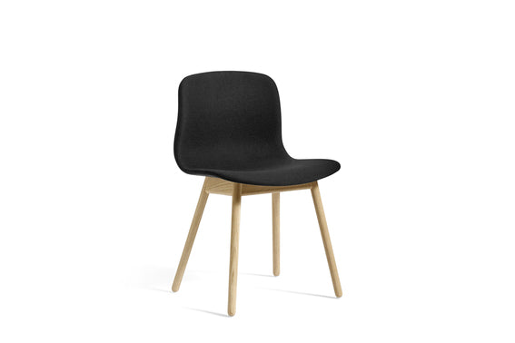 About A Chair AAC 13