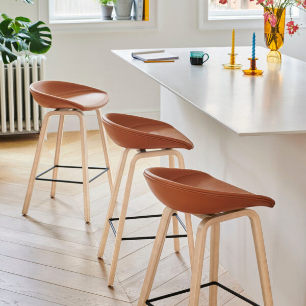 hay-hee-welling-AAS33-H75-fabric-lacquer-oak-base-stainless-steel-footrest-brick