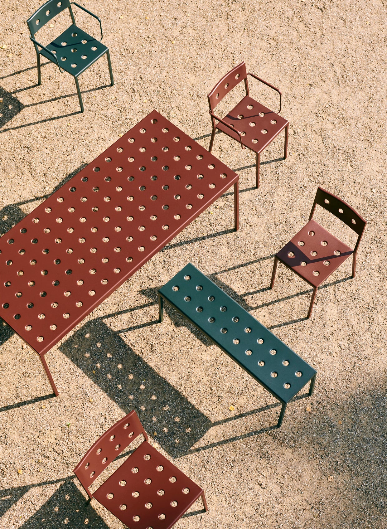 hay-ronan-erwan-bouroullec-chair-balcony-seating-table-iron-red-dark-forest-indoor-outdoor