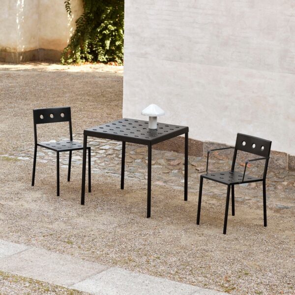 hay-ronan-erwan-bouroullec-armchair-table-balcony-seating-anthracite-indoor-outdoor