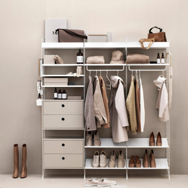 string-system-hallway-beige-white-shelving-200x200x30 cm