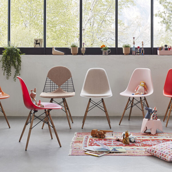 Vitra Eames DSW Chair
