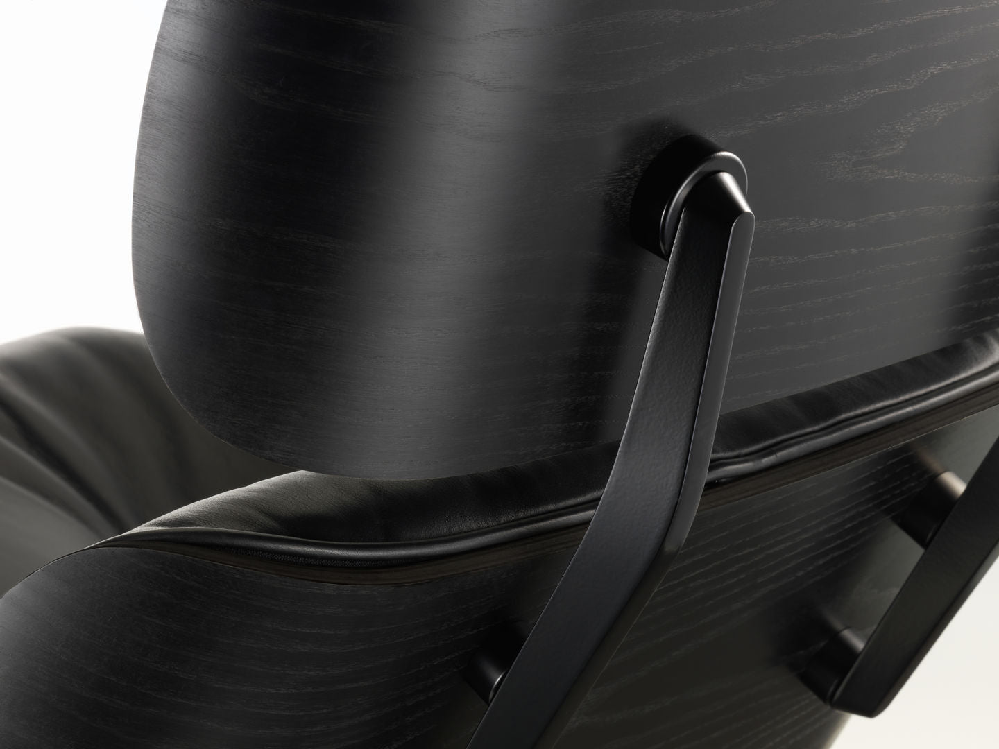 Eames Lounge Chair - Black Ash