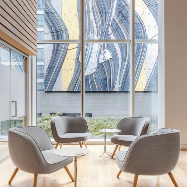 Via57 lounge chair