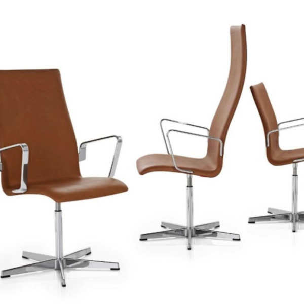Fritz Hansen Oxford Chair with armrests