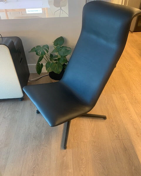 BULO-Alain-Berteau-TAB-Lounge-Chair-outlet-black