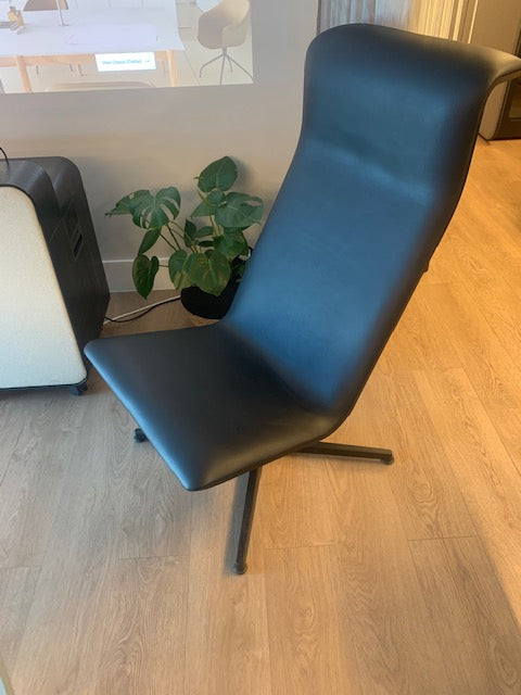 BULO-Alain-Berteau-TAB-Lounge-Chair-outlet-black BULO-Alain-Berteau-TAB-Lounge-Chair-outlet-black