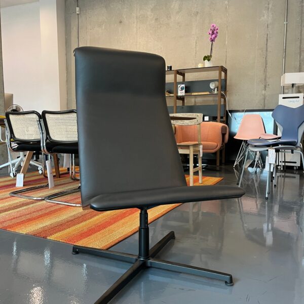 bulo-tab-loungechair-black-leather-4star-outlet