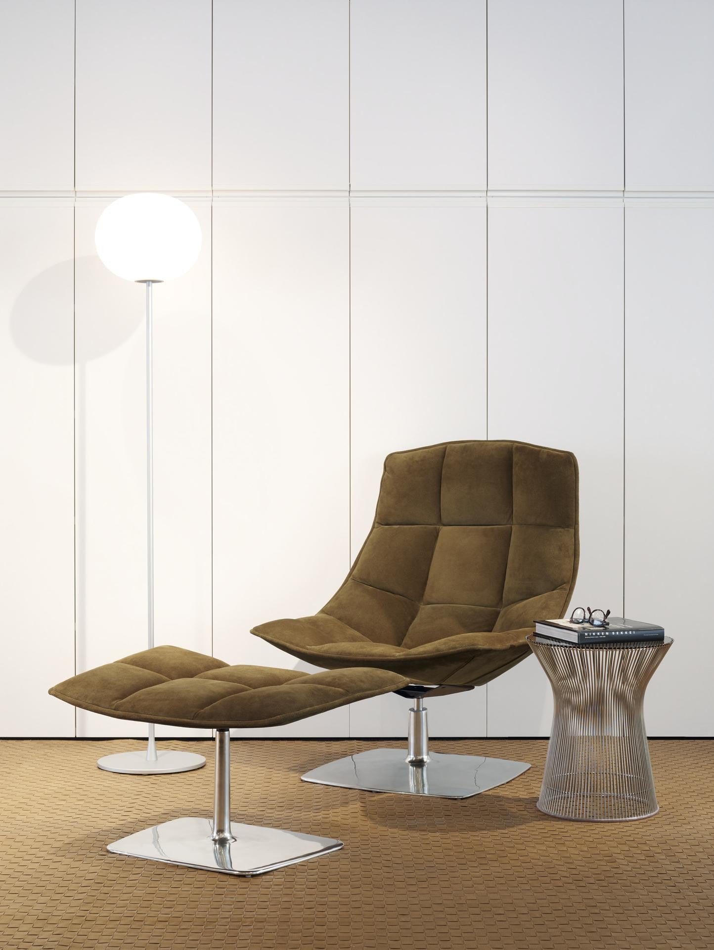 knoll-warren-platner-side-table-polished-nickel-clear-glass-top-outlet-Jehs+Laub-lounge-chair Chair Wire Base