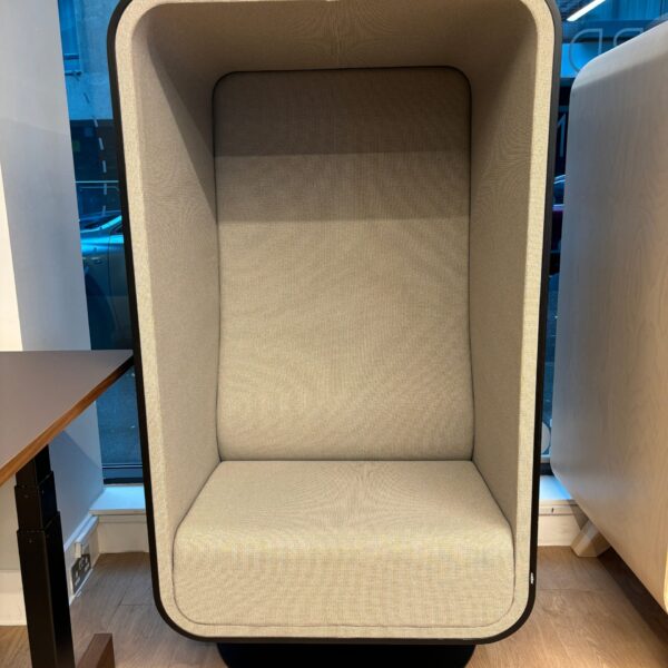 The Box Lounger