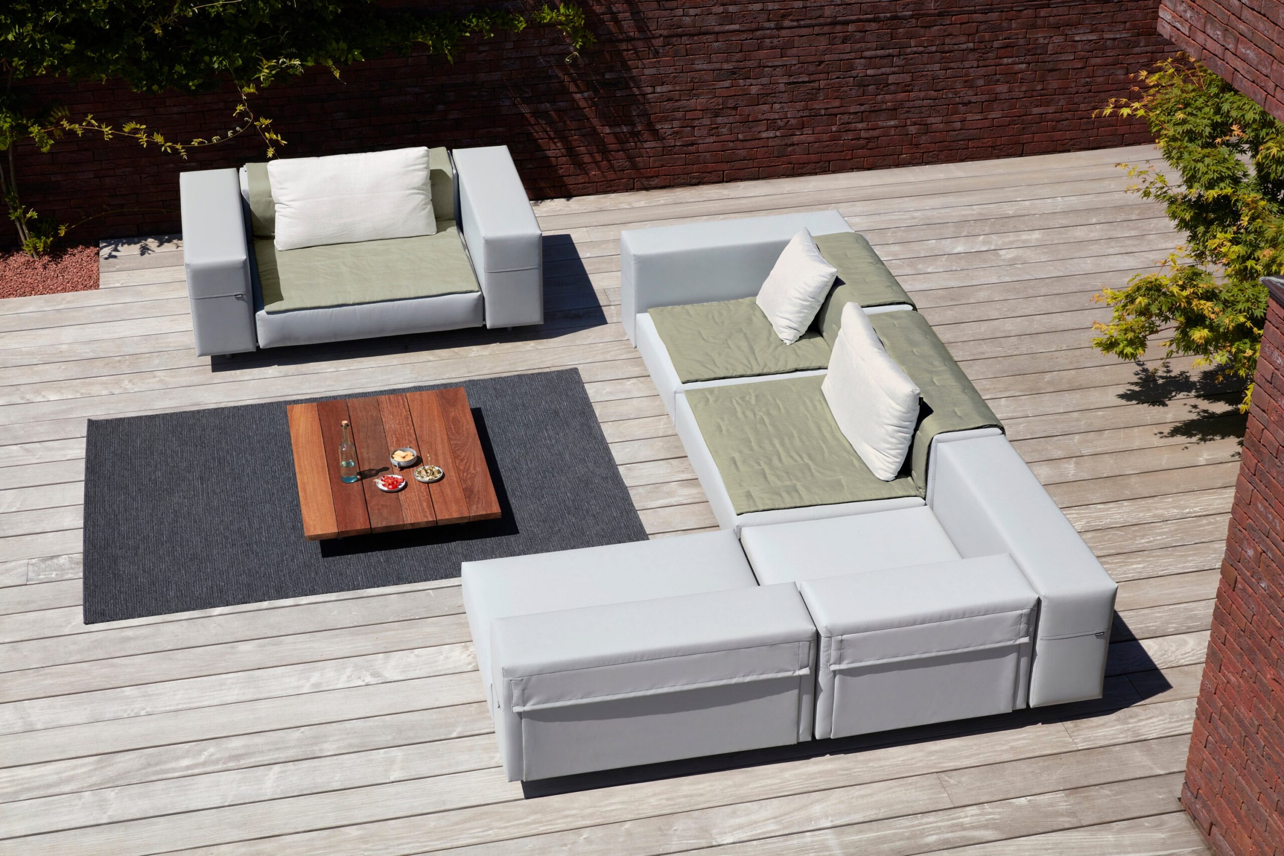 walrus-corner-seat-outdoor walrus-corner-seat-outdoor